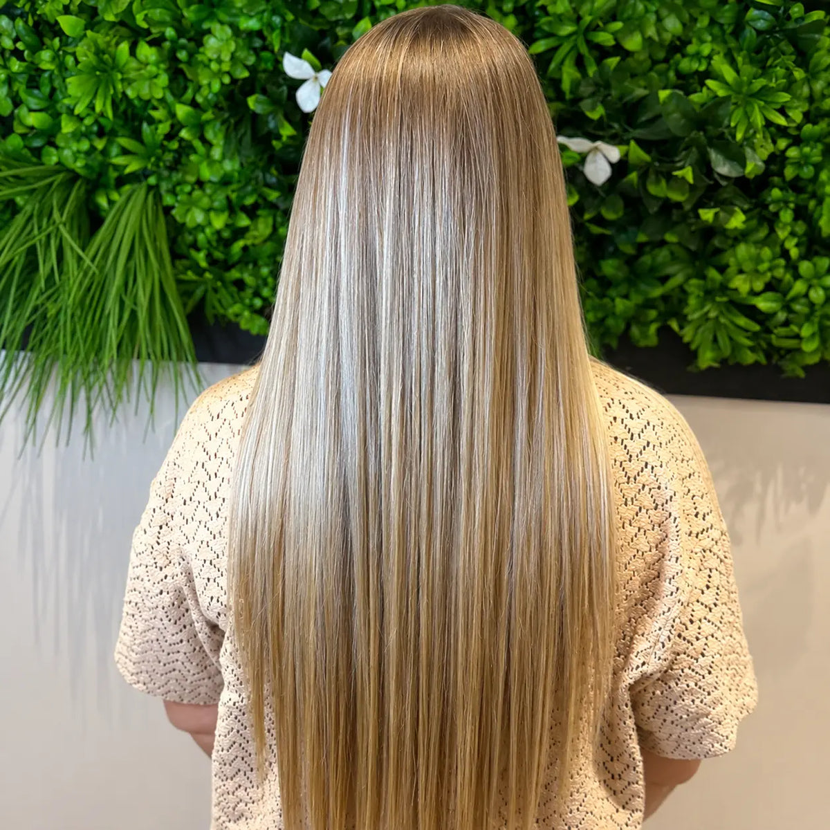 BTX  Capillaire cheveux blonds MINOA GLOSS - Crystal Effect 1KG MINOAlissage-PARISLISS.COM